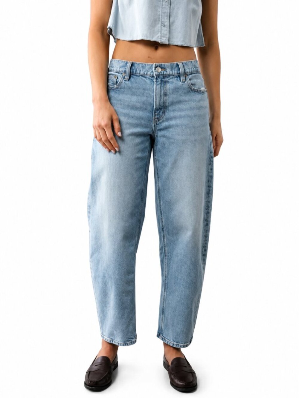 AMERICAN EAGLE AEO Barrel Jeans Stretch Real Good Light Wash Blue Womens 6 x 27"